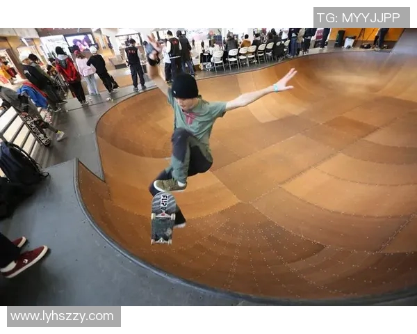 西安滑板队的热潮与节奏解析:年轻文化的碰撞与发展 西安滑板队的热潮与节奏解析:年轻文化的碰撞与发展